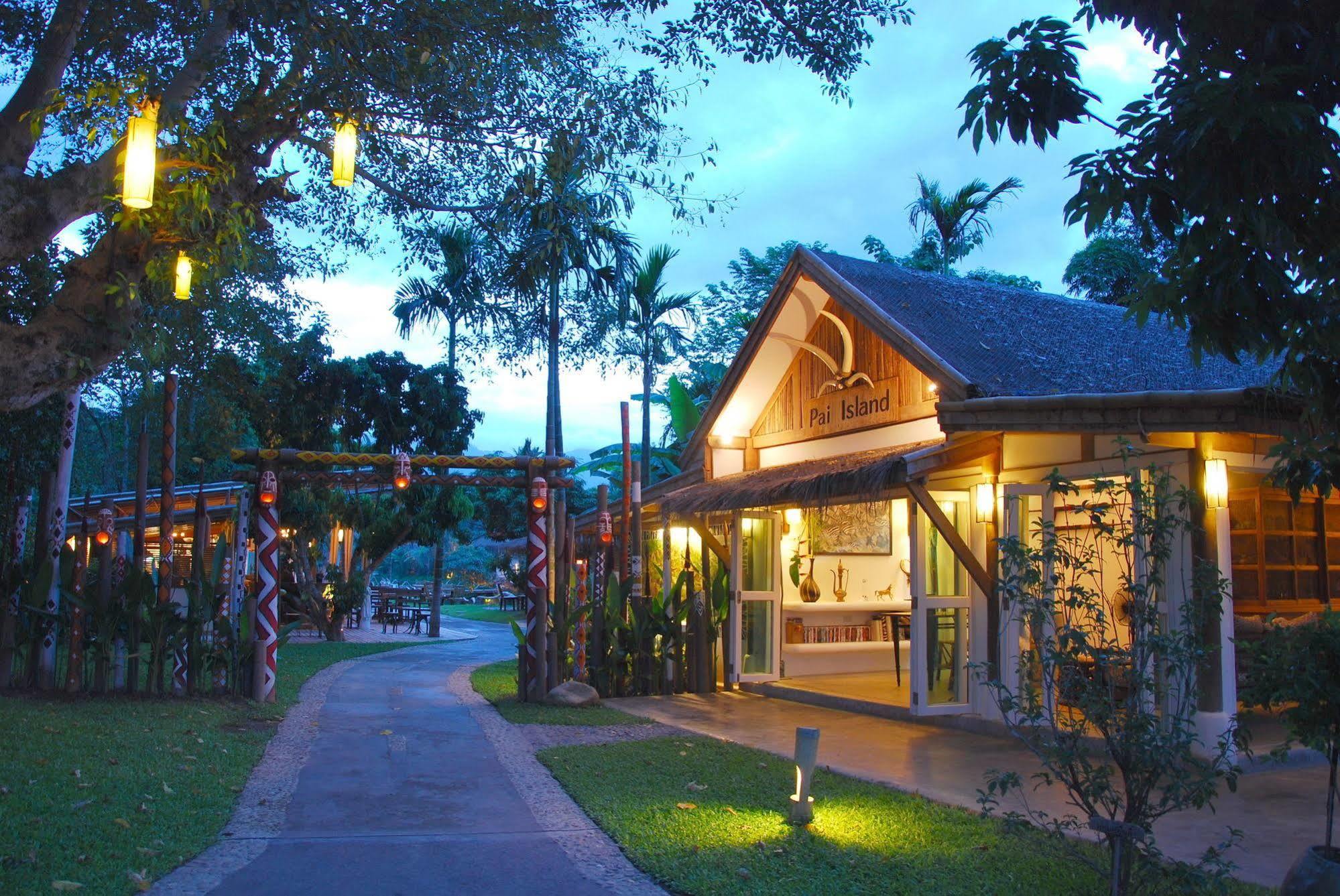 Pai Island Resort Exterior photo